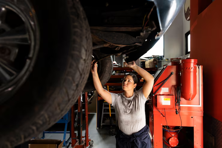 Signs Your Vehicle Needs Attention From a Truck Repair Shop in Crescent