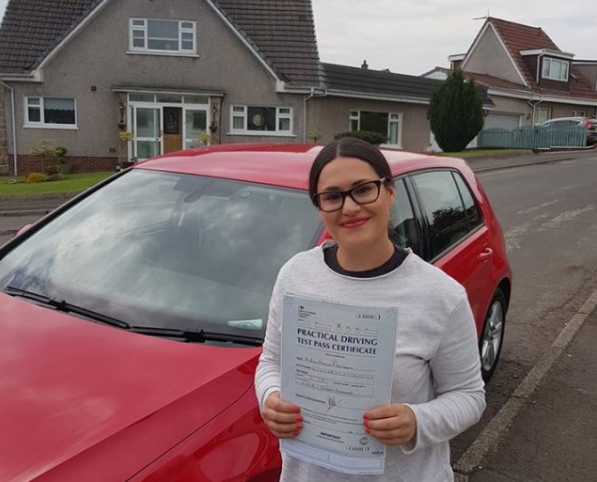 Automatic Driving Lessons in Glasgow for Building Skills That Stay with You after the driving Test